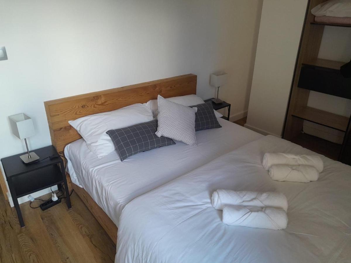 Duplex Dent D'Oche Apartment แบร์เนซ์ ภายนอก รูปภาพ